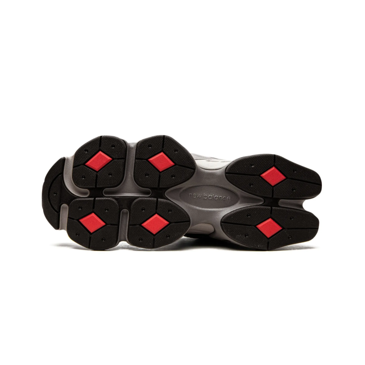 NB 9060 Black Castlerock