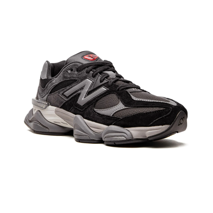 NB 9060 Black Castlerock