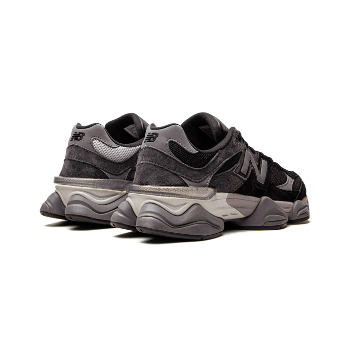 NB 9060 Black Castlerock