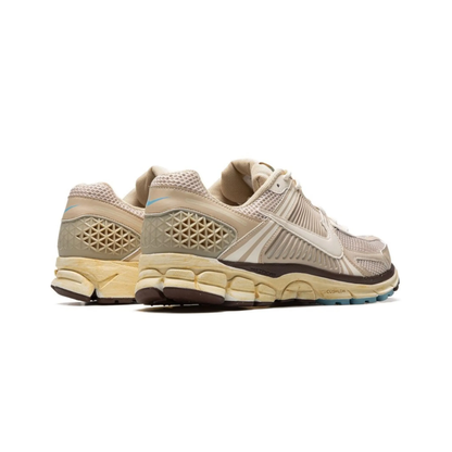 Air Zoom Vomero 5 Oatmeal Beige